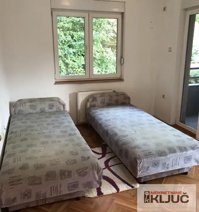 Rent, studio apartment, 25m², Novi Sad, Srbija