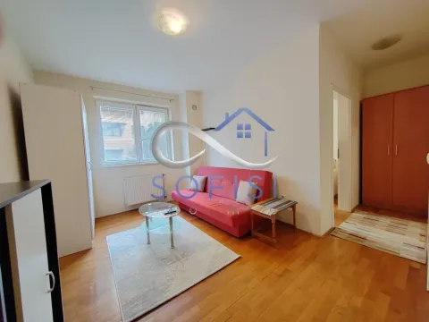Izdavanje, dvosoban stan, 32m², Socijalno, Novi Sad Sve Podlokacije - image 2
