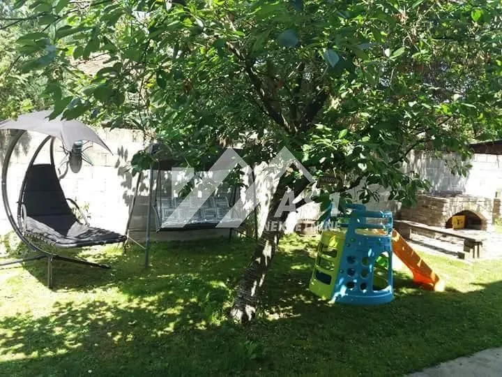 Rent, house, 125m², Avijatičarsko naselje, Novi Sad Sve Podlokacije