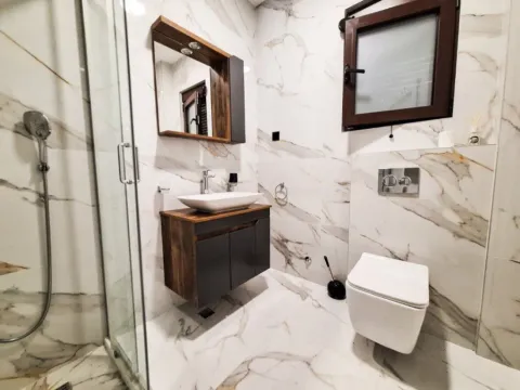 Prodaja, kuća, 200m², Donji Kokoti, Podgorica - image 8