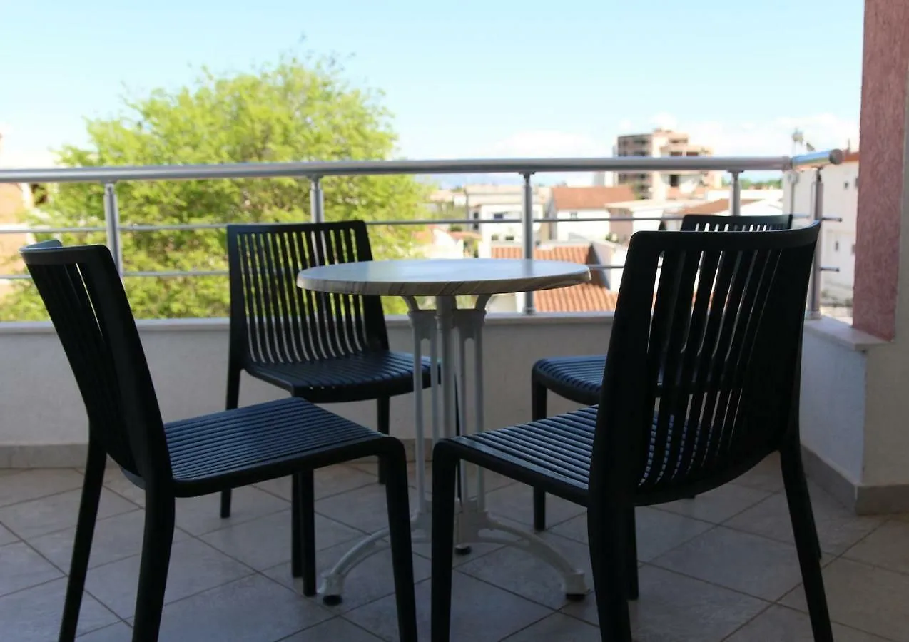 Prodaja, ugostiteljski objekat, 1200m², Ulcinj, Crna Gora
