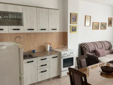 Rent, two bedroom apartment, 69m², Centar, Bar - image 17