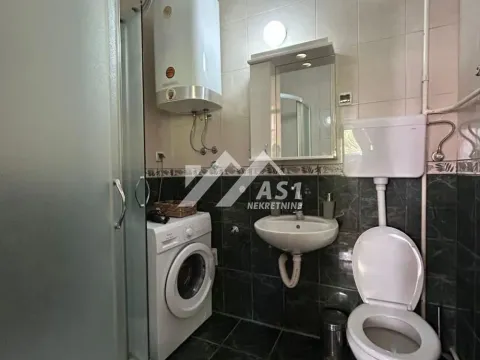 Izdavanje, dvosoban stan, 52m², Liman 1, Novi Sad Sve Podlokacije - image 8