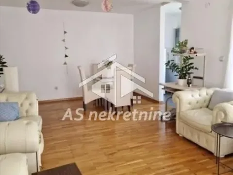 Rent, three bedroom apartment, 85m², Južni Bulevar, Vračar Sve Podlokacije - image 6