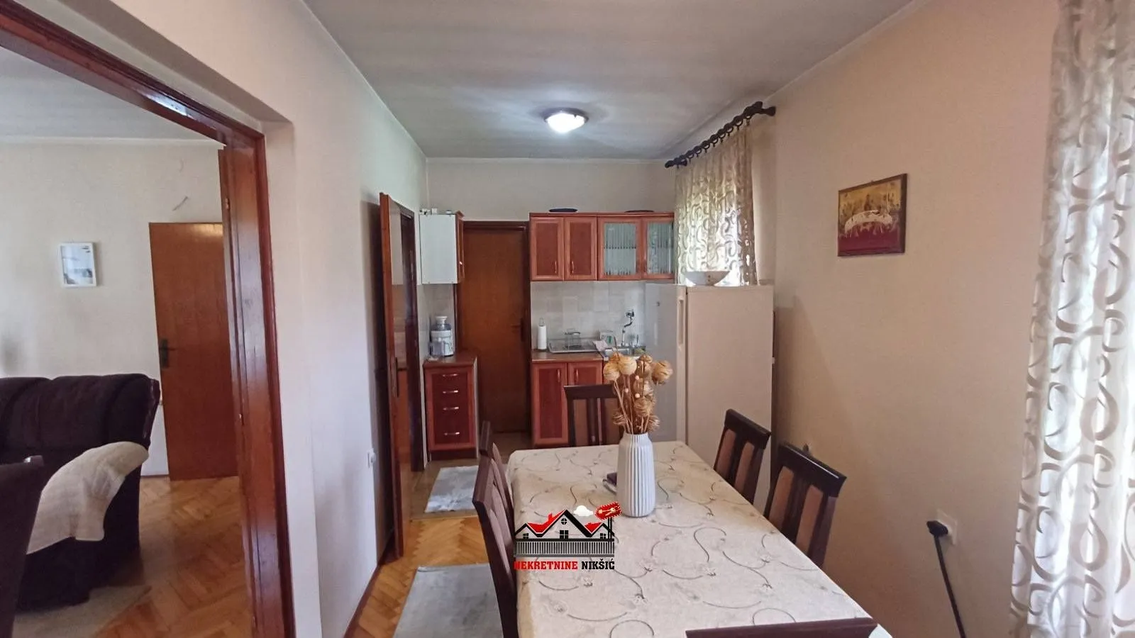 Sale, house, 197m², Stara varoš, Nikšić