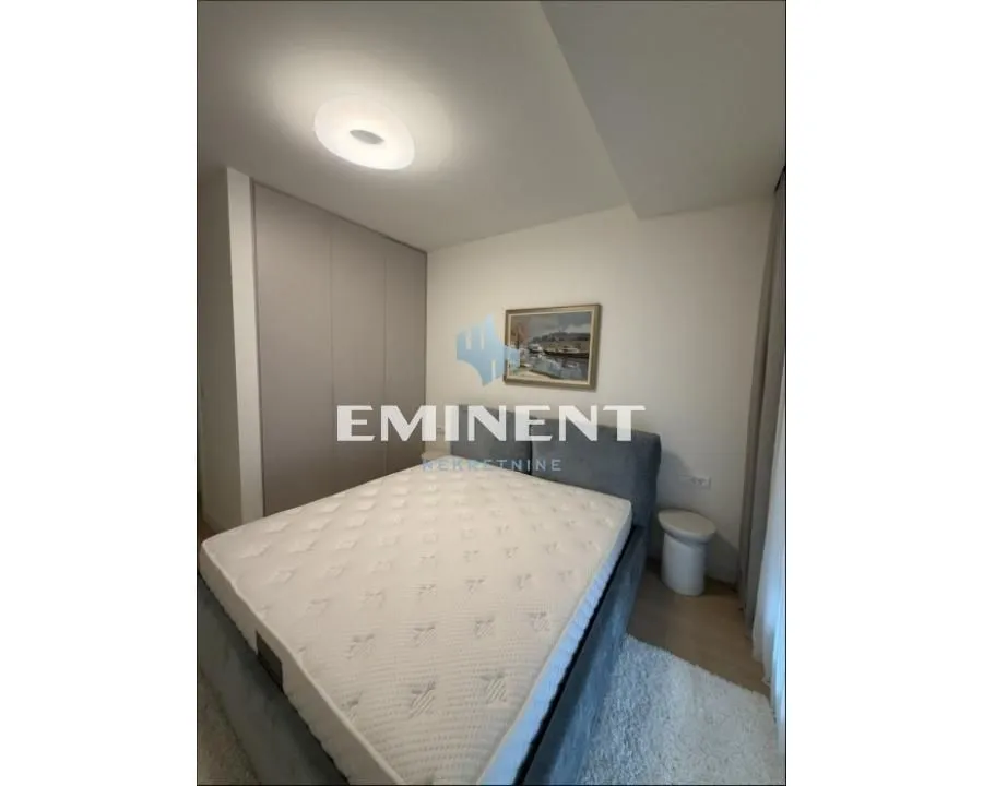 Rent, three bedroom apartment, 78m², Novi Beograd Blok 67, Novi Beograd Sve Podlokacije