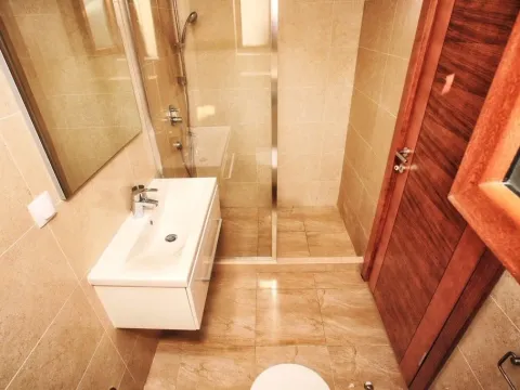 Prodaja, kuća, 402m², Kotor, Crna Gora - image 10