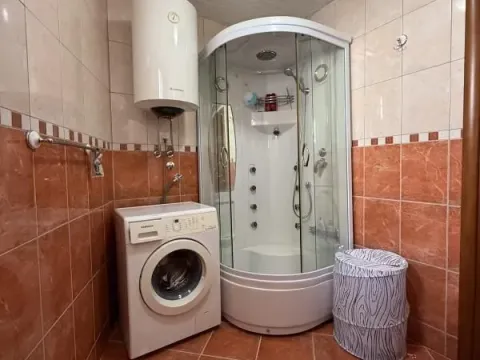 Sale, two bedroom apartment, 69m², Bečići, Budva - image 12