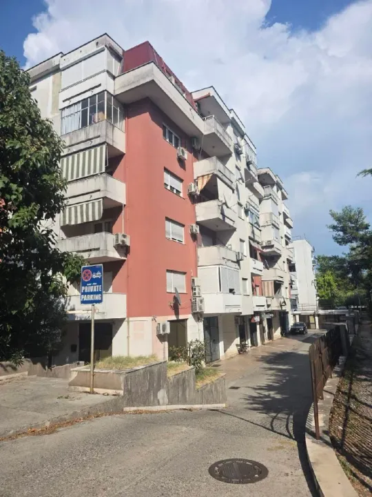 Rent, one bedroom apartment, 33m², Preko Morače, Podgorica