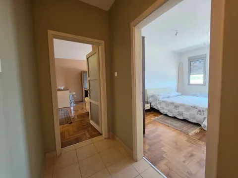 Sale, two bedroom apartment, 65m², Podgorica, Crna Gora - image 5