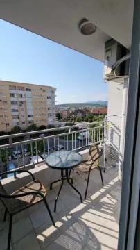 Rent, one bedroom apartment, 44m², Stari Aerodrom, Podgorica - image 10