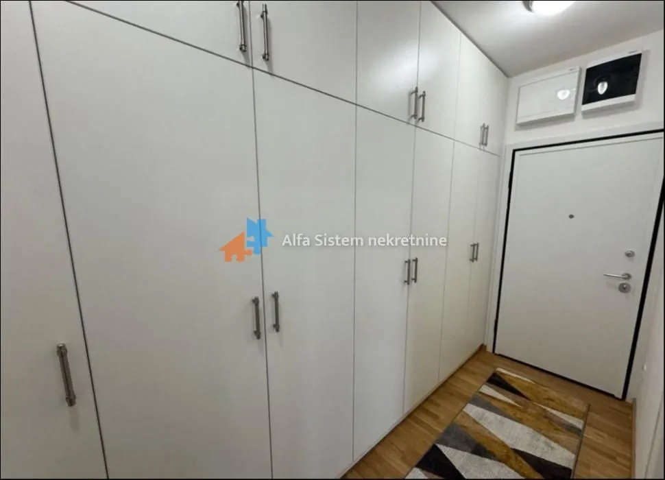Rent, three bedroom apartment, 57m², Južni Bulevar, Vračar Sve Podlokacije