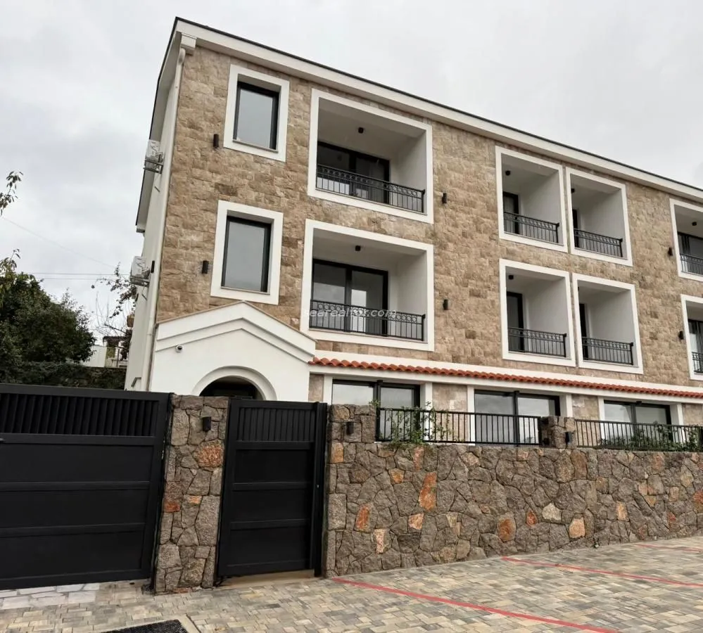 Sale, one bedroom apartment, 62m², Radovići, Tivat