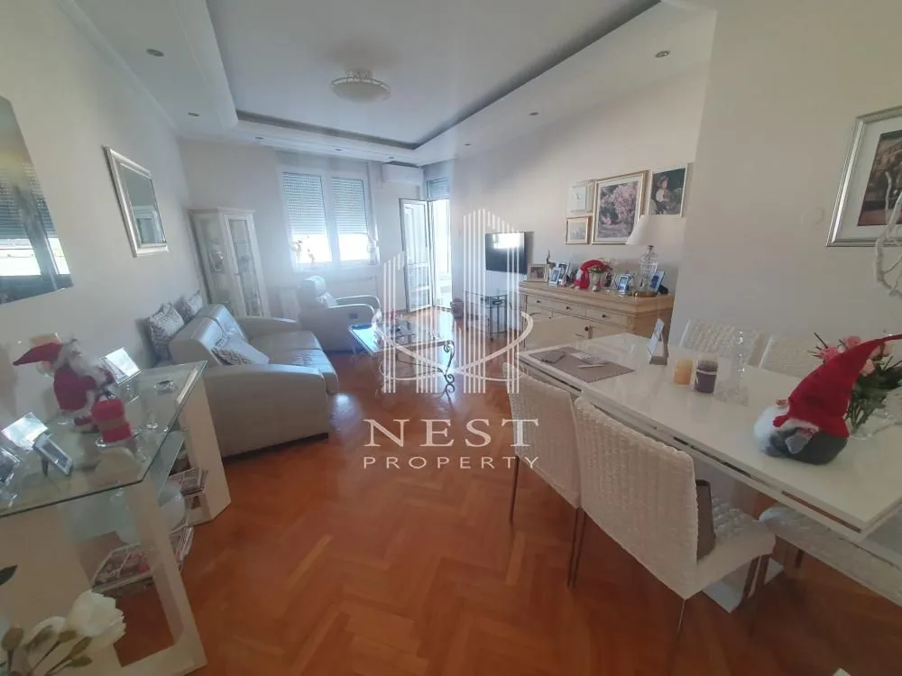 Prodaja, trosoban stan, 81m², Đeram Pijaca, Beograd