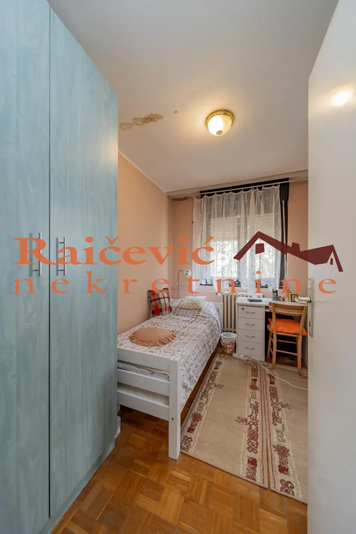 Prodaja, četvorosoban stan, 108m², Rakovica, Beograd