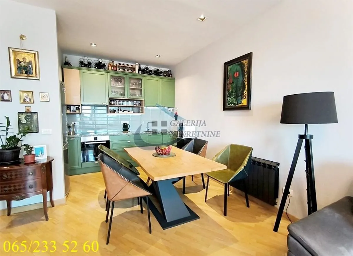 Sale, two bedroom apartment, 62m², Stari Grad, Beograd