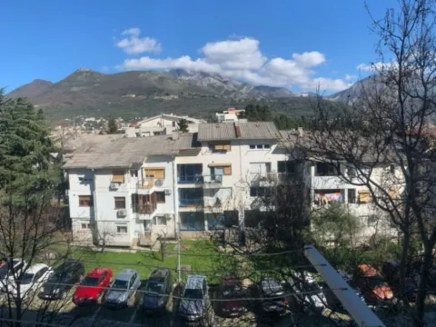 Sale, one bedroom apartment, 40m², Bar, Crna Gora - image 1