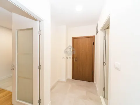 Rent, office space, 49m², Central Point, Podgorica - image 4