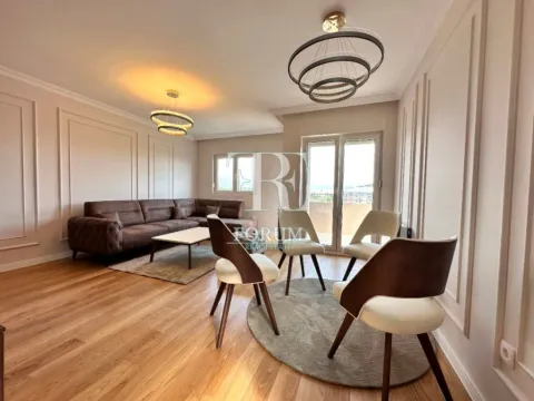 Izdavanje, dvosoban stan, 72m², Central Point, Podgorica - image 13