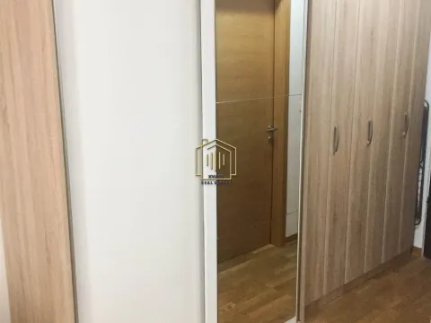 Izdavanje, jednosoban stan, 45m², City Kvart, Podgorica - image 7