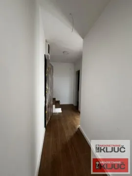 Prodaja, trosoban stan, 79m², Veternik, Novi Sad Sve Podlokacije - image 6