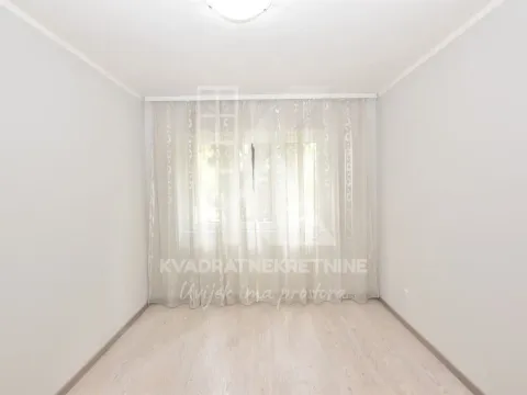 Izdavanje, poslovni prostor, 41m², Preko Morače, Podgorica - image 1