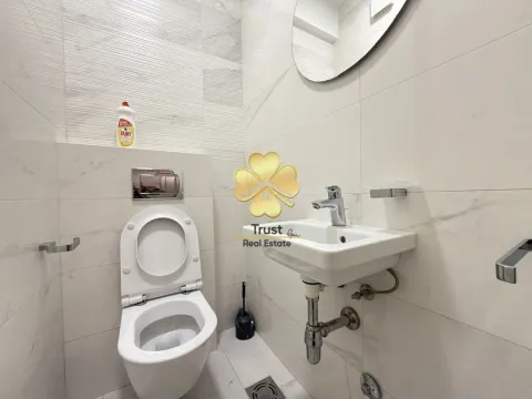 Rent, two bedroom apartment, 70m², Central Point, Podgorica - image 9