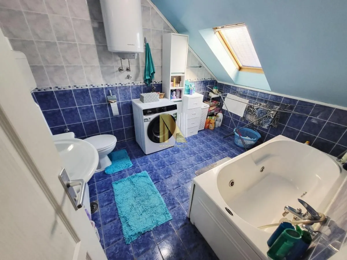 Prodaja, trosoban stan, 77m², Telep, Novi Sad Sve Podlokacije