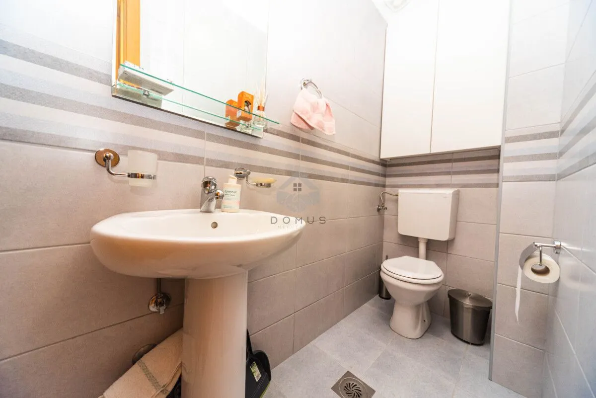 Prodaja, trosoban stan, 87m², Tuški Put, Podgorica