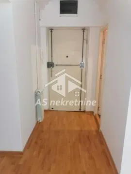 Prodaja, trosoban stan, 53m², Vračar Hram, Vračar Sve Podlokacije - image 29