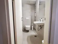 Izdavanje, trosoban stan, 77m², Autokomanda, Voždovac Sve Podlokacije - image 11