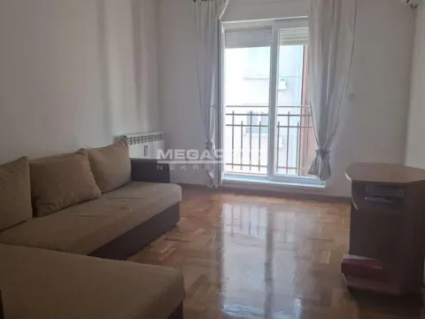 Rent, one bedroom apartment, 32m², Đeram Pijaca, Beograd - image 2