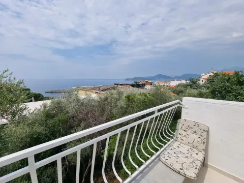 Rent, two bedroom apartment, 120m², Sveti Stefan, Budva - image 20