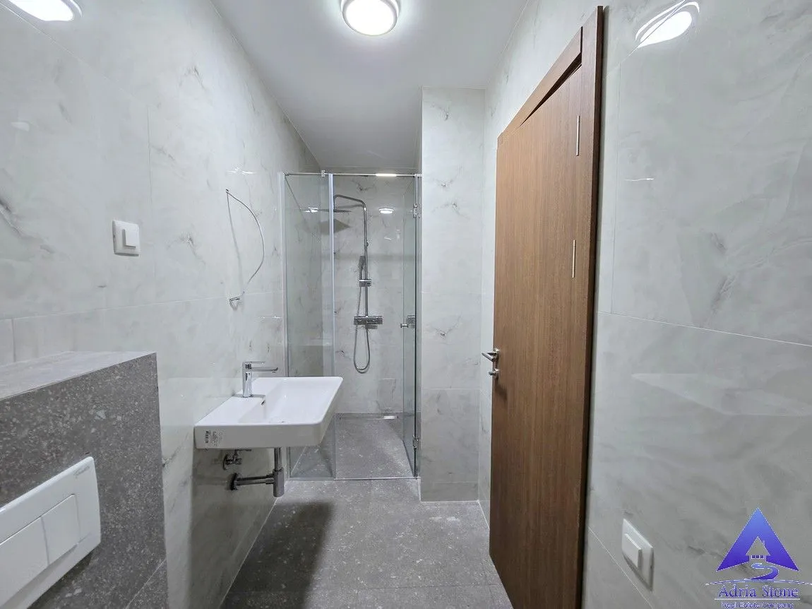Prodaja, jednosoban stan, 44m², Rozino, Budva
