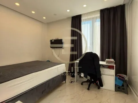 Prodaja, kuća, 173m², Sremska Kamenica, Petrovaradin - image 24