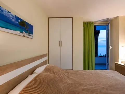 Rent, house, 250m², Sveti Stefan, Budva - image 8