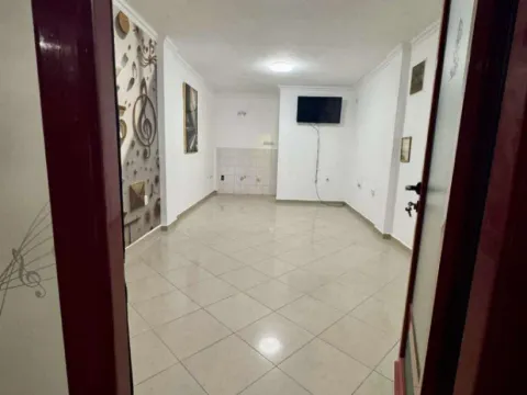 Sale, office space, 25m², Makedonsko naselje, Bar - image 2