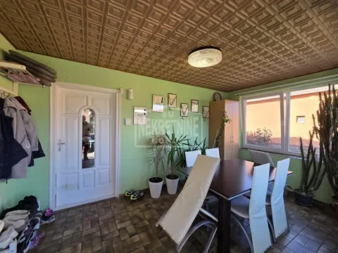 Prodaja, kuća, 180m², Bajmok, Subotica - image 17
