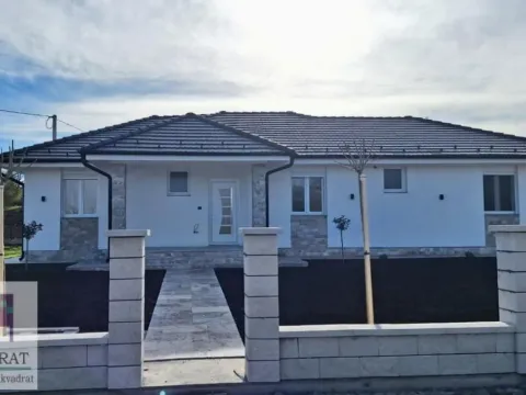 Sale, house, 117m², Kosmaj, Sopot - image 1