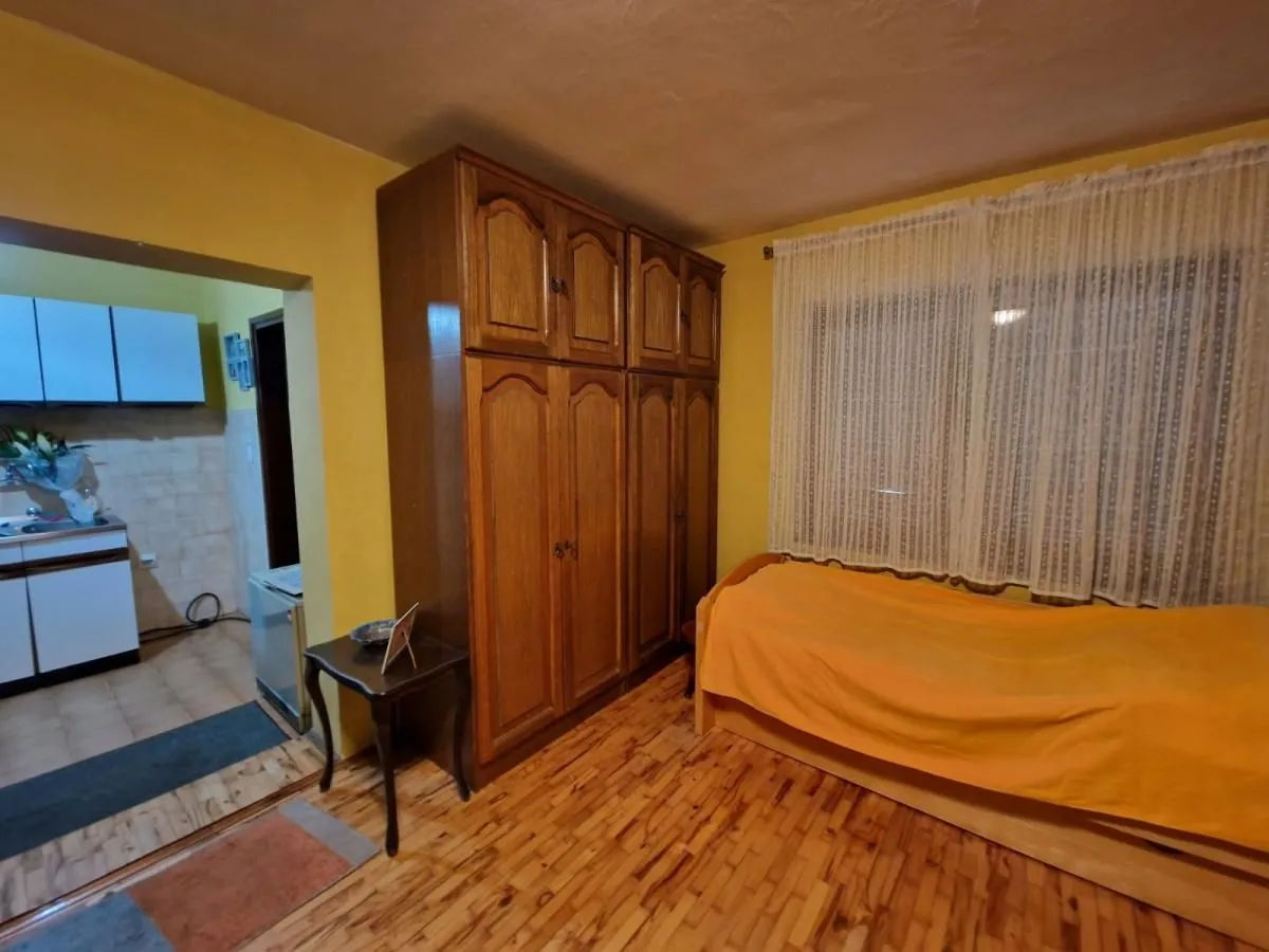 Prodaja, kuća, 51m², Kikinda, Srbija