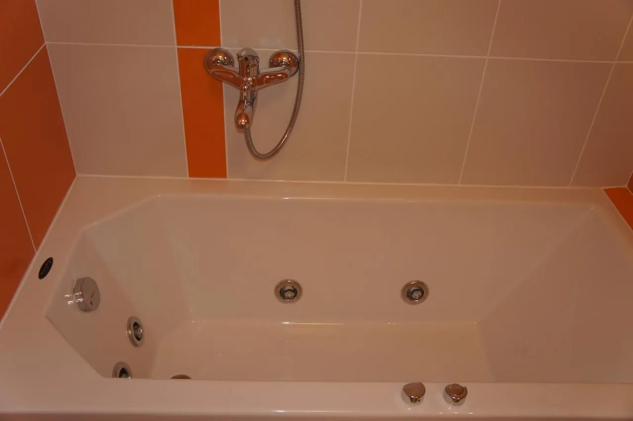 Prodaja, trosoban stan, 100m², Bečići, Budva