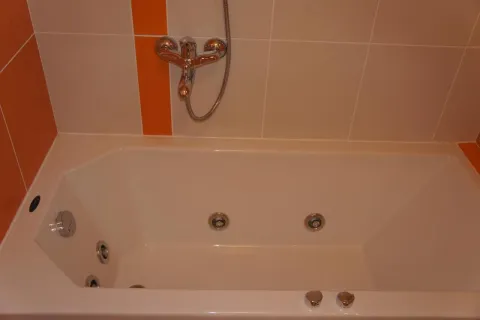 Prodaja, trosoban stan, 100m², Bečići, Budva - image 3