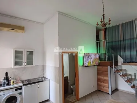 Sale, one bedroom apartment, 32m², Crveni Krst, Beograd - image 5