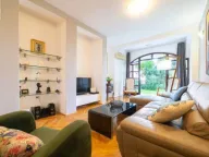 Izdavanje, trosoban stan, 120m², Gorica C, Podgorica - image 1