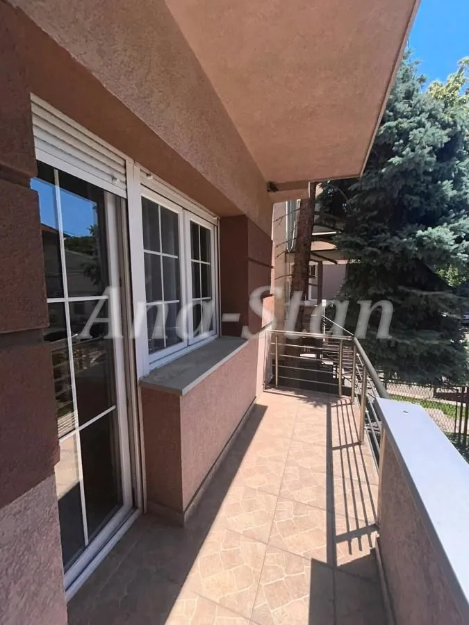 Rent, three bedroom apartment, 80m², Brace Jerković, Voždovac Sve Podlokacije