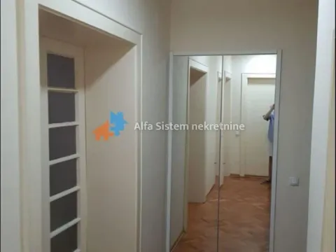 Izdavanje, trosoban stan, 73m², Stari Grad, Beograd - image 6