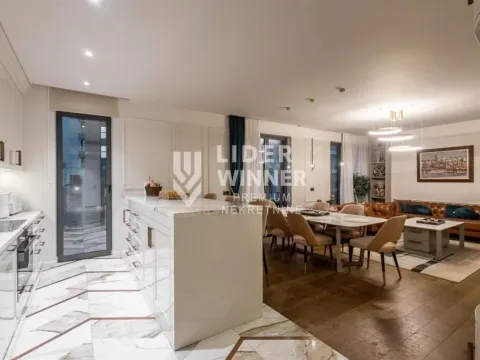 Sale, apartment, 244m², Stari Grad, Beograd - image 8