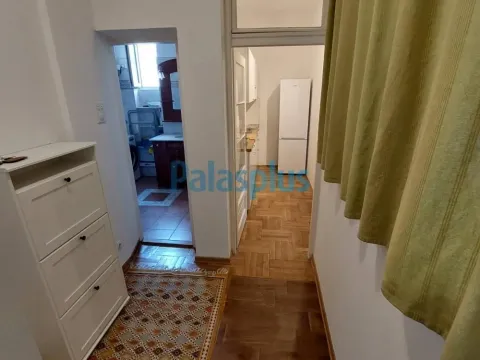 Izdavanje, jednosoban stan, 30m², Kalenić Pijaca, Vračar Sve Podlokacije - image 4