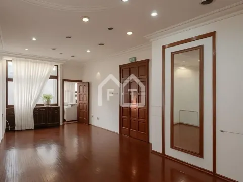 Izdavanje, poslovni prostor, 106m², Stari Merkator, Novi Beograd Sve Podlokacije - image 13