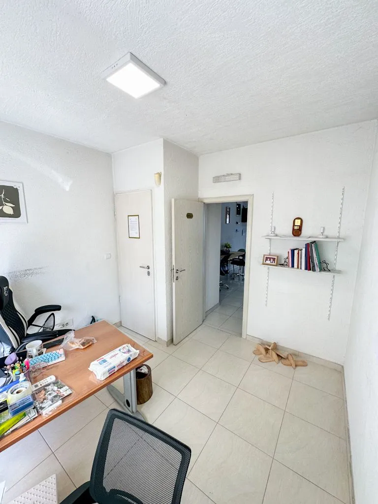 Rent, office space, 172m², City Kvart, Podgorica